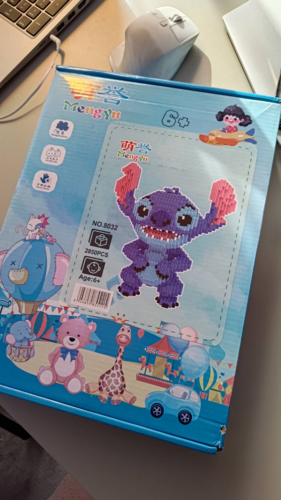 Moja chrześniaczka lubi Stitcha, i jej kupiłem na wielkanoc jakieś chińskie klocki z allegro za 80zł, pokraczne - Deykun - Hejto.pl