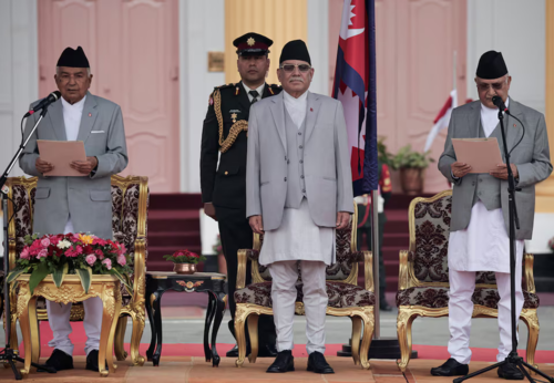 Khadga Prasad Oli po raz czwarty został wybrany premierem Nepalu na kolejną próbę zażegnania politycznego kryzysu - bojowonastawionaowca - Hejto.pl