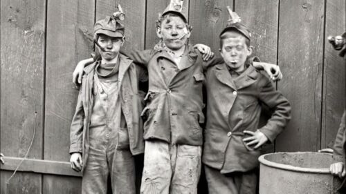 Niewolnictwo dziecim: Mit białego przywileju - cro - Hejto.pl