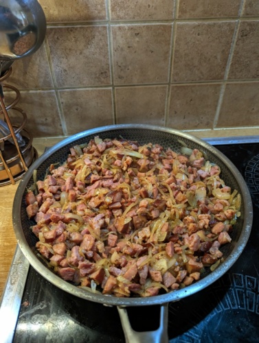 O takie na pieczonego ziemniaka bedzie :slightly_smiling_face: #nietylkomielonka #gotujzhejto #jedzenie - Mielonkazdzika - Hejto.pl