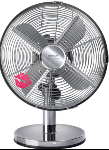 NIE WIEM CZY TO ZAWIŚĆ CZY NIENAWIŚĆ Włączyłam sobie jakiś tam film na YT na temat Onlyfansa, który mówi o - Cori01 - Hejto.pl