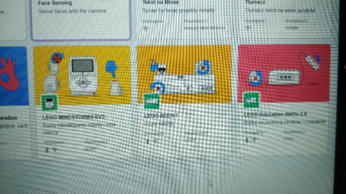 Wiedzieliście, że Scratch ogarnia Mindstorms EV3, Boost i WeDo? Ja nie wiedziałem to teraz. Wystarczy zainstalować - PanNiepoprawny - Hejto.pl