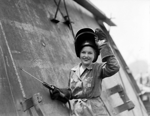 Co ma wspólnego młotek i wolność Europy? - spawaczatomowy - Hejto.pl