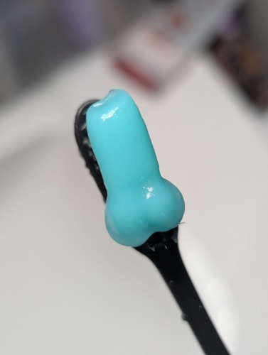 HMMMMMMMMMMM... C⁎⁎j mi w ryj zdaje się XD #manacieopowiesci #fanatycyubogiegozartu - Rozpierpapierduchacz - Hejto.pl