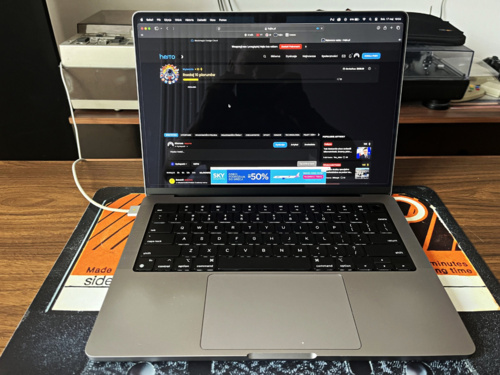 Przeżywam właśnie od trzech dni skok i szok komputerowy. Zakupiłem MacBooka na procku Apple Silicon i nawet nie mam - Klamra - Hejto.pl