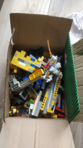 Zakupy mixu w #niepoprawnelego Tak, wiem, że miałem nie kupować, ale zaraz się przekonacie czemu to zrobiłem: Foto - PanNiepoprawny - Hejto.pl