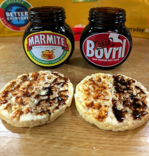 Dobra obiecuje ze mecze was tym ostatni raz :imp: Mysle ze mimo tego ze te dwa produkty wygladaja podobnie to wole - Mielonkazdzika - Hejto.pl