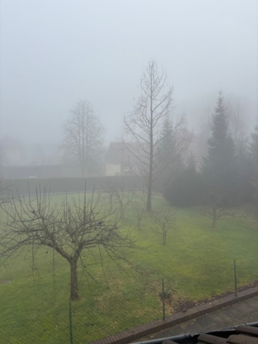 Dzisiaj przesadzili z chemtrailsami, jakieś mleko rozpylają, laktozą nas trują! #gownowpis #pogoda - Gepard_z_Libii - Hejto.pl