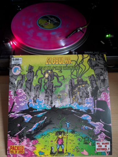 W niedzielę pozostaniemy przy spokojniejszych rytmach ale tym razem bardziej psychodelicznych Globular – Lifts The - Seele - Hejto.pl