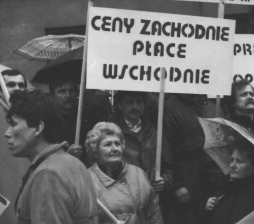 #lata90 #hejto30plus #hejto40plus raczej nie #nostalgia #preczzmitologizacjalat90 Lata 90. Jakoś spokojniej się - WatluszPierwszy - Hejto.pl