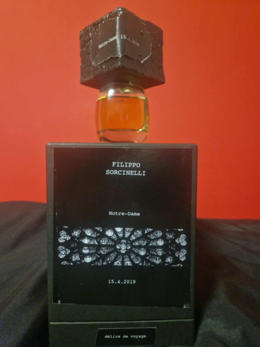 Sprzedam flakon Filippo Sorcinelli Notre-Dame 15.4.2019. Wyjściowo 100 ml, zostało ok. 75 ml, do oceny własnej. - Earl_Grey_Blue - Hejto.pl