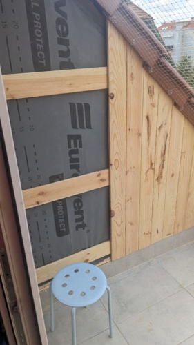 Już końcówka, ale deski po pierwszej warstwie malowania muszą wyschnąć potem szybko na elewację i druga warstwa - walus002 - Hejto.pl