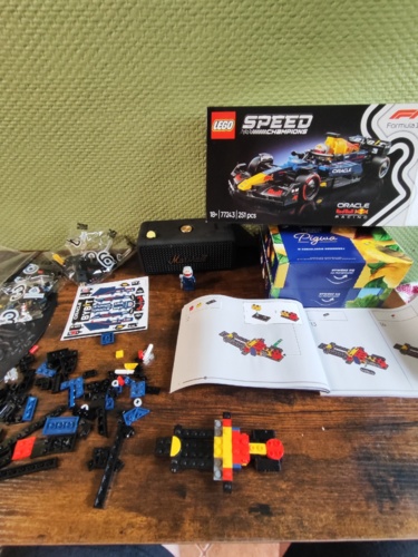No to jedziemy z tematem. Tu tu tu tuuuu Max Versttapen!!! #lego - Koloalu - Hejto.pl
