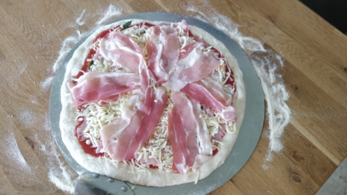 Pizza! #gotujzhejto #gotowanie #jedzenie #jedzzhejto #pizza - PanNiepoprawny - Hejto.pl