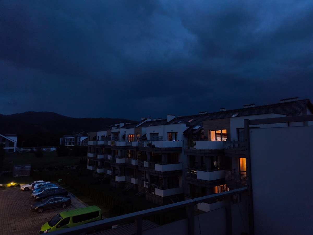 c00a939a-52d5-4c6c-9765-cf613432b120