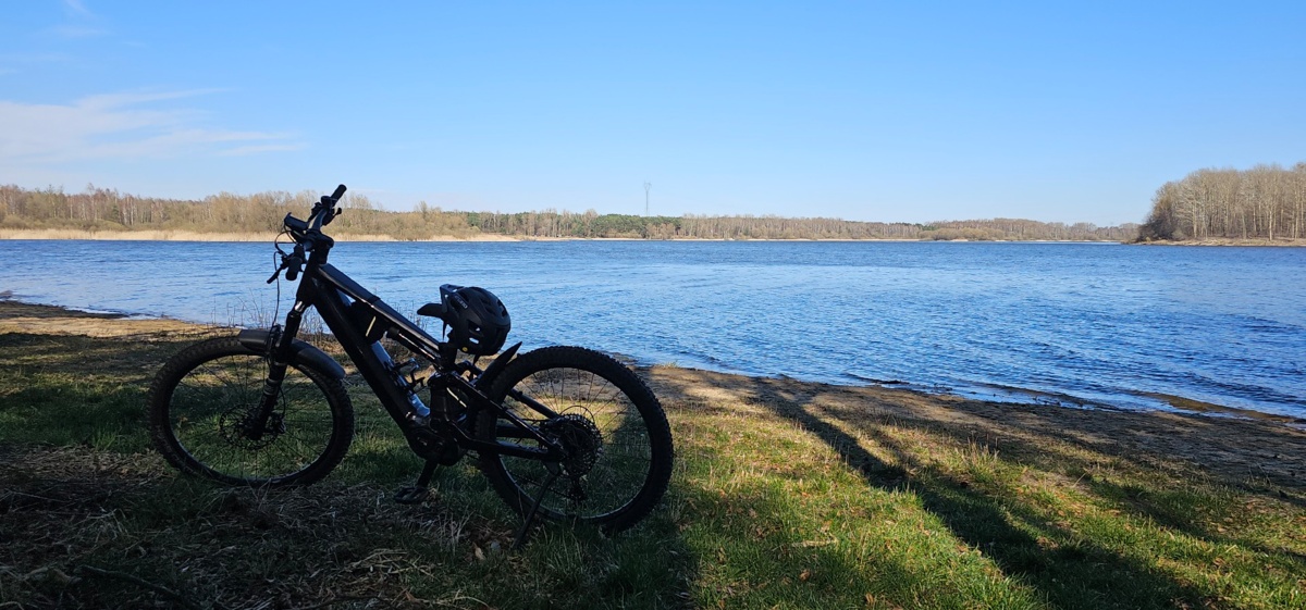 b64f2a45-7bb2-434c-b3bd-1792439c30fa