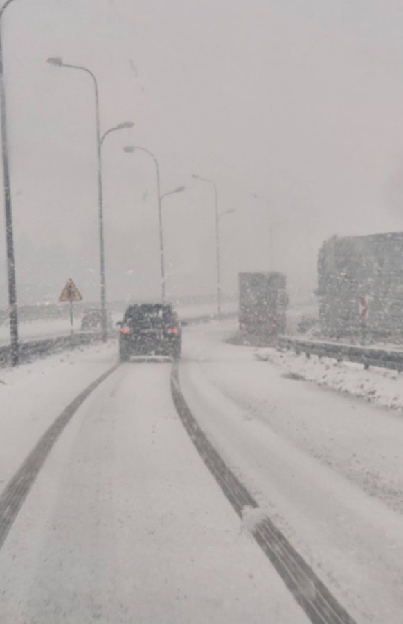 a9d8985d-992e-4671-9eb9-3370a47132a3