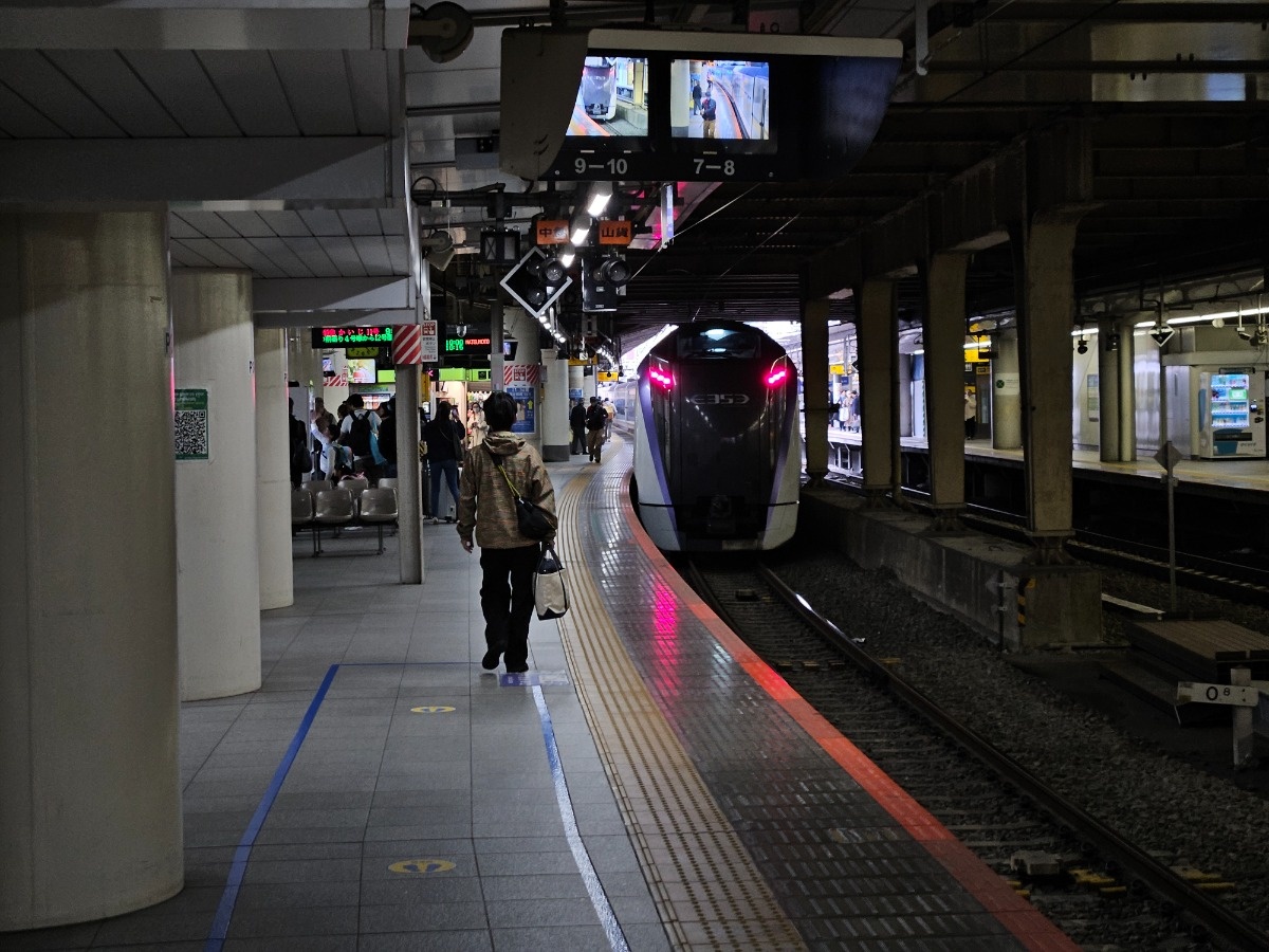 98ea534b-2e43-4957-93c8-a12a6b72a8c6