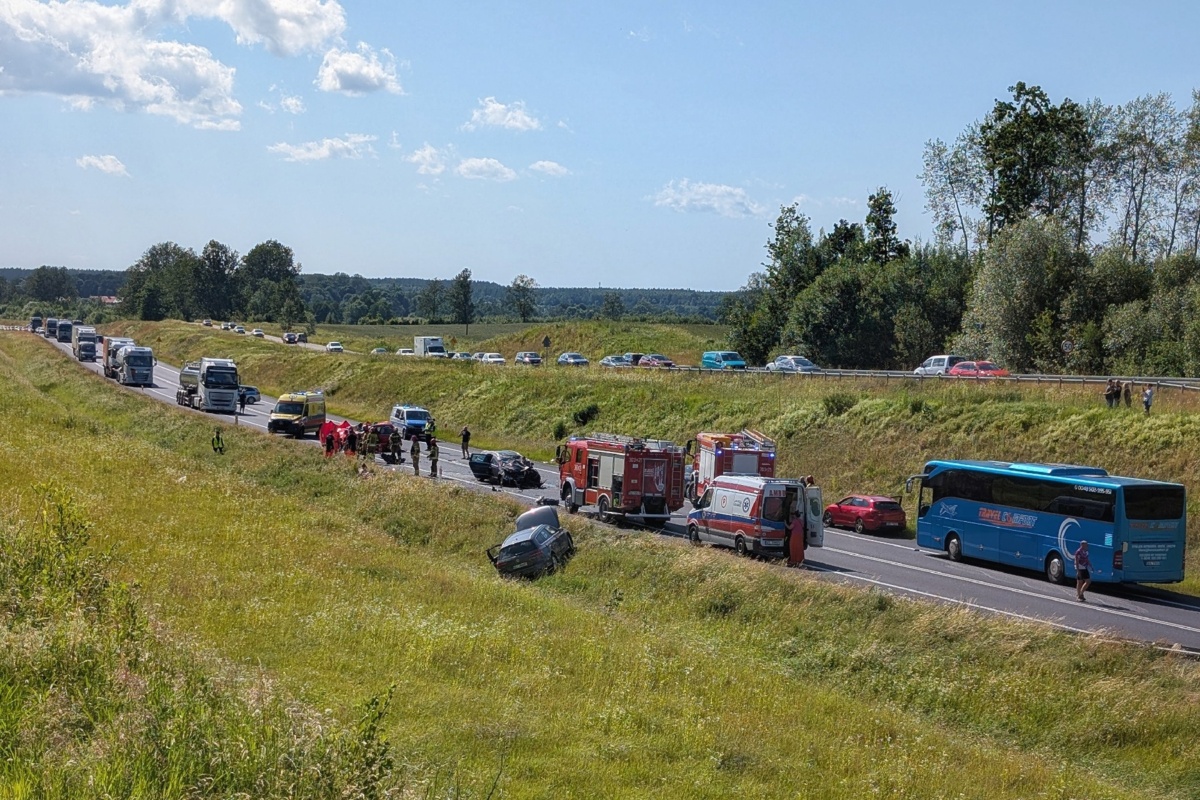 94c62b11-0d89-4925-b586-37bc4001e078