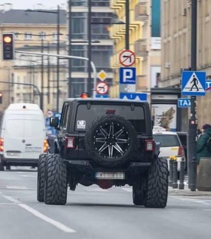 e49cb601-3eae-45c8-9c87-90805770a242