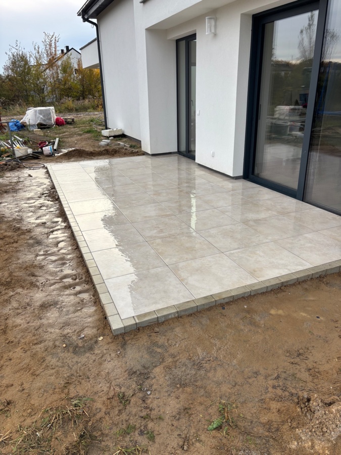 dcf0872f-63d1-4482-9e1f-507e41b2aa24