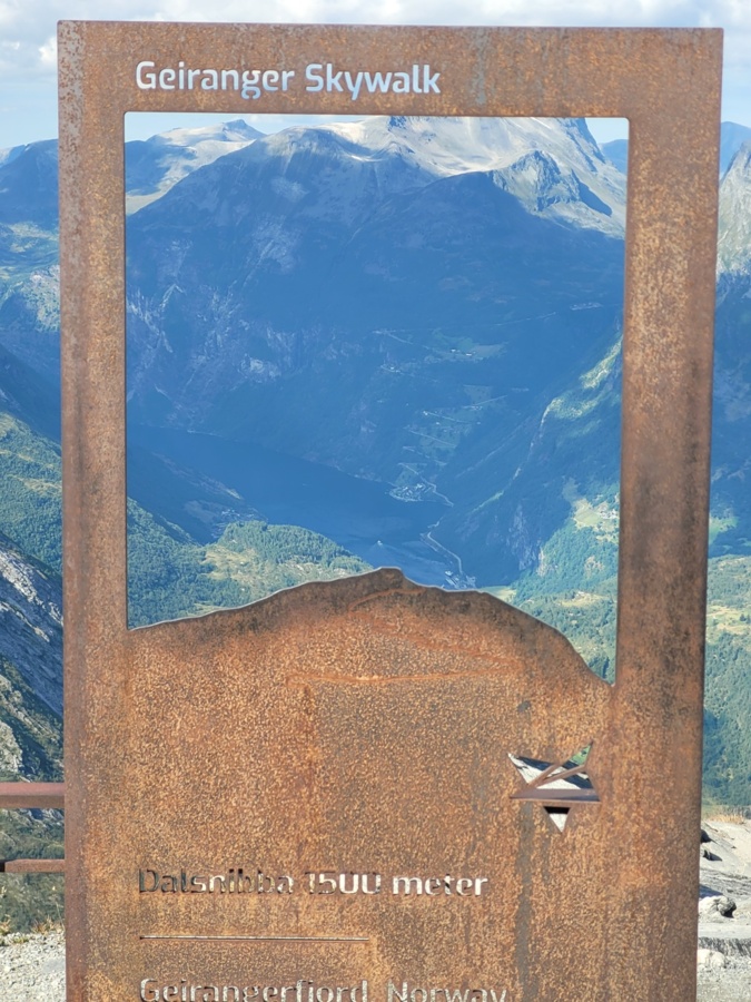 d7186cbd-8808-478c-8607-d72b9888bcf4