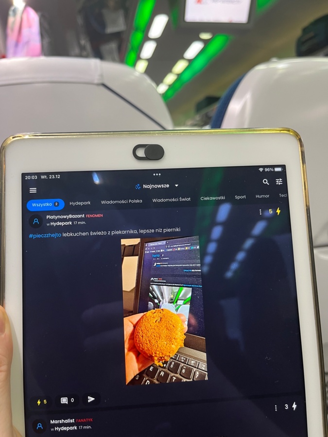 d69f9af5-69f4-4ac2-b5f2-d61b4e0ddecd