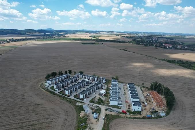 fe156430-ac31-4622-9590-0dc7f80c39fb