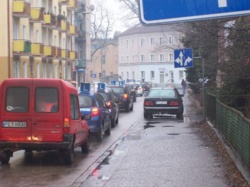 d6370184-67f9-4678-8c0b-610640814981