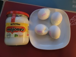 b61ce766-f4eb-4f7e-95b7-84f715a41682