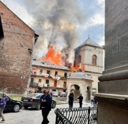 082f6766-be1e-4ffc-94ce-7579c17f68db