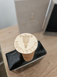 d8c83b92-0300-4b59-8aa1-296aa8e0c774