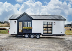 d3c56130-318a-4a9b-a709-3a853ab313bd