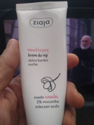 b9adea22-8f06-45ec-a4e3-9d661ffab5c9