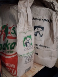 04d942fa-f47d-4a93-9fef-bee196d1adb1