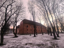 f050c9fa-90d1-4f12-9afe-890c17d40deb