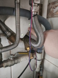 26e6c605-81be-4eca-8e94-8ad35eee6350