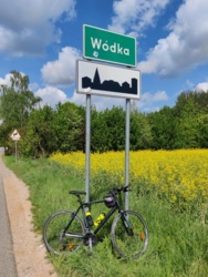 a26ed139-ba64-4ca8-bf59-70698b164269