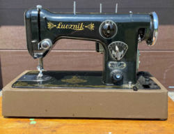 fa753c09-85bf-438e-a9b1-9e30a192f496