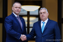 e4564eb8-7e9e-498c-a579-0a08e34e8f82