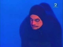 cf1303b1-2d7b-4696-b1b8-73eeea4464d1