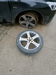 fb60b645-614d-401a-a0c9-a9f66432a148