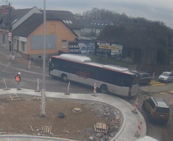 951921cb-9ff6-44ff-bf2b-761977b30f54