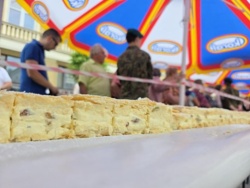 7b5d00d7-0048-45da-8ac2-1fce71e1b148