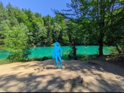 25c1722b-31ff-42e3-b5b4-031a21f95644