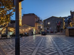 caef7809-16fe-4d73-b45b-8e230bff912f