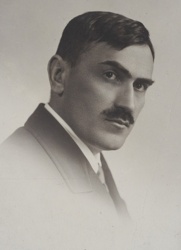 cdc8d83d-2c9b-49f4-a035-666561d729da