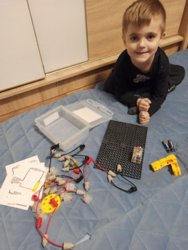 8eda983b-f99c-4268-883d-c33435483206