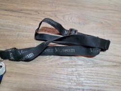 b3e9c9ec-bc65-4037-a130-d5929e988efa