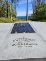 bc7754db-b6fb-4707-b636-731d66f25717